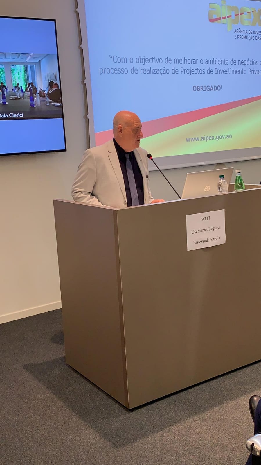 Intervento al Forum di Milano